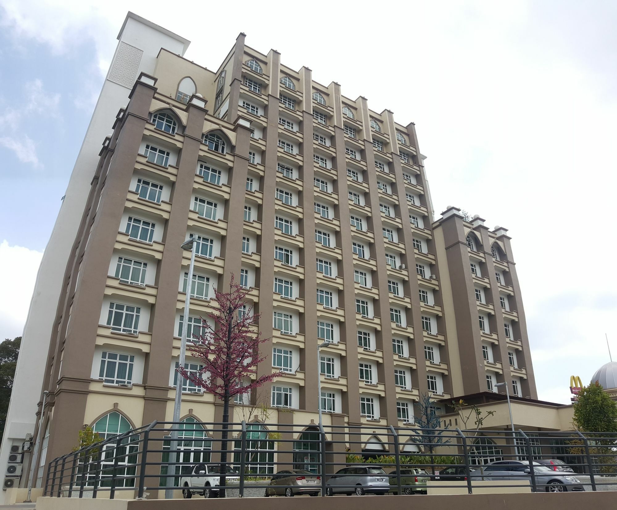 De Viana Hotel & Apartments Kota Bharu Exterior photo