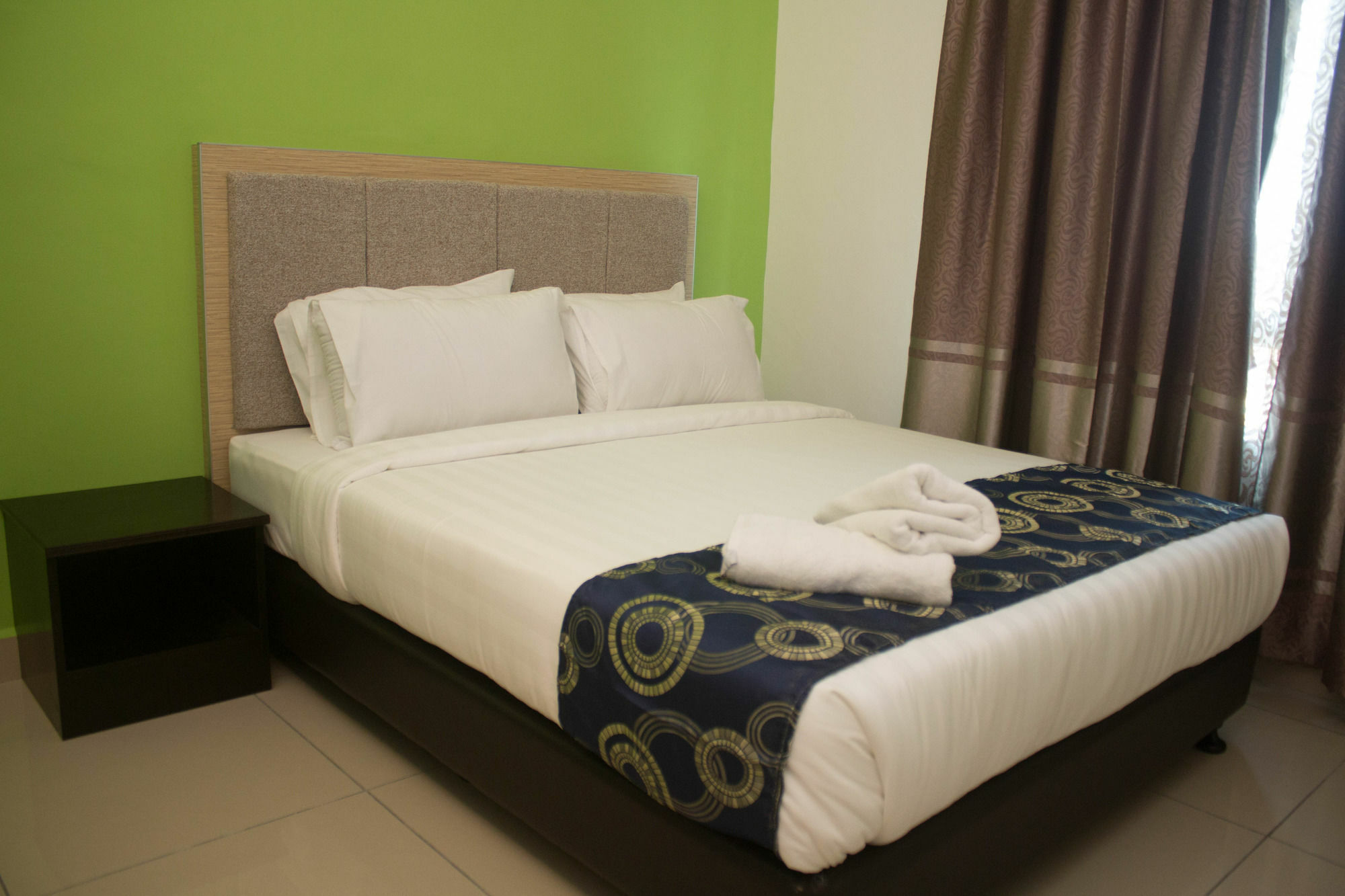 De Viana Hotel & Apartments Kota Bharu Exterior photo